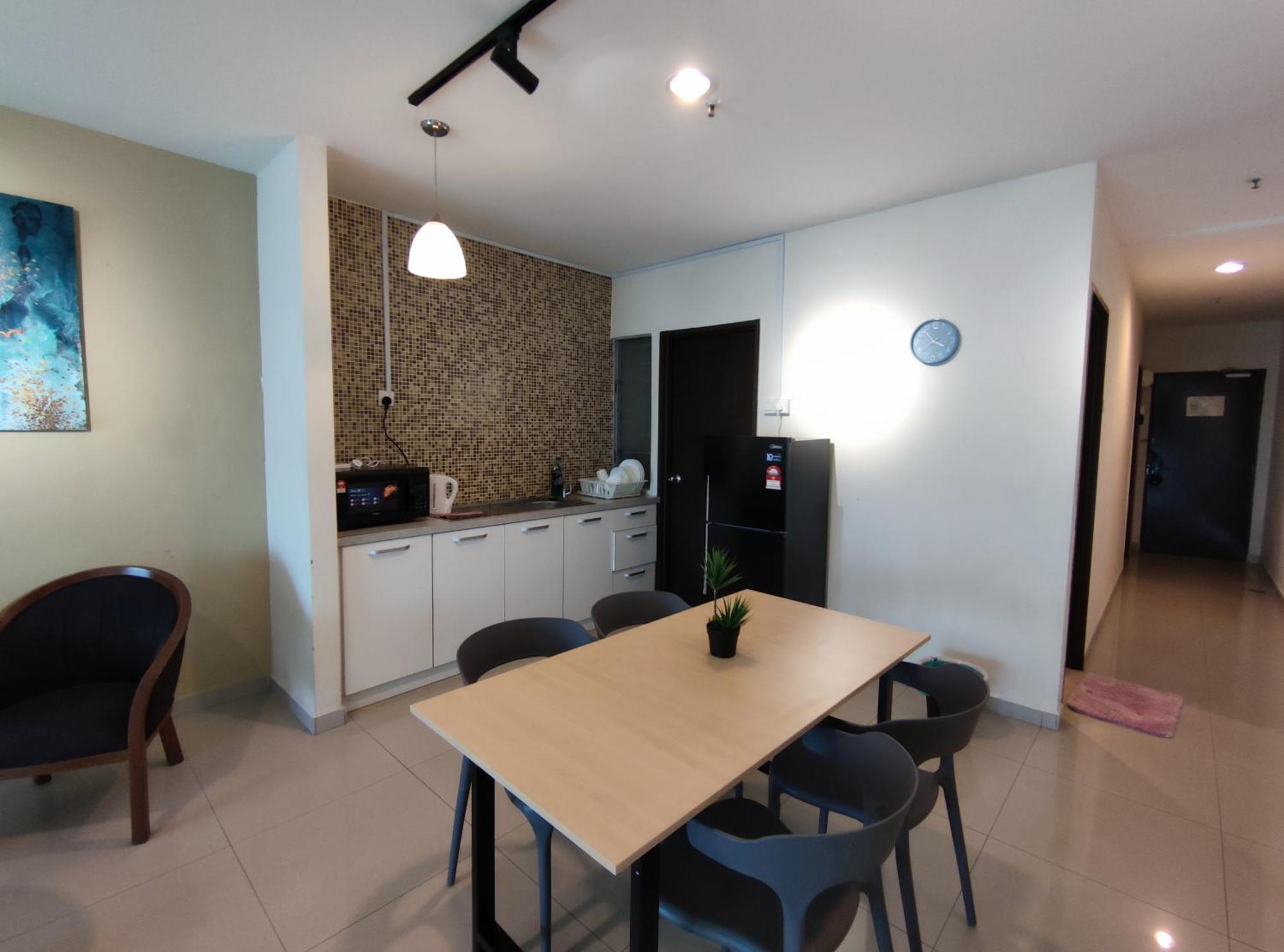 Marina Island Lumut Homehotel Eksteriør billede